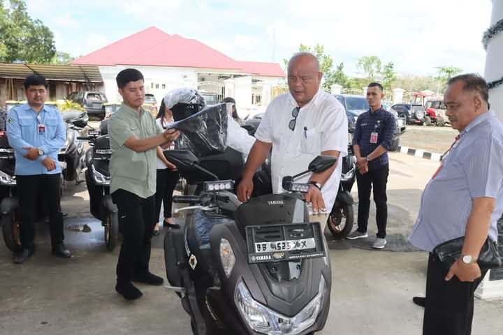Bupati Nias Utara Amizaro Waruwu, S.Pd., M.IP Launching Kendaraan Roda Dua Puskesmas keliling untuk 11 Puskesmas 