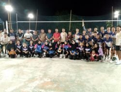 Final Voli Antar RW Putra-Putri Warnai Malam Penutupan HUT ke-80 RI di Sedanau